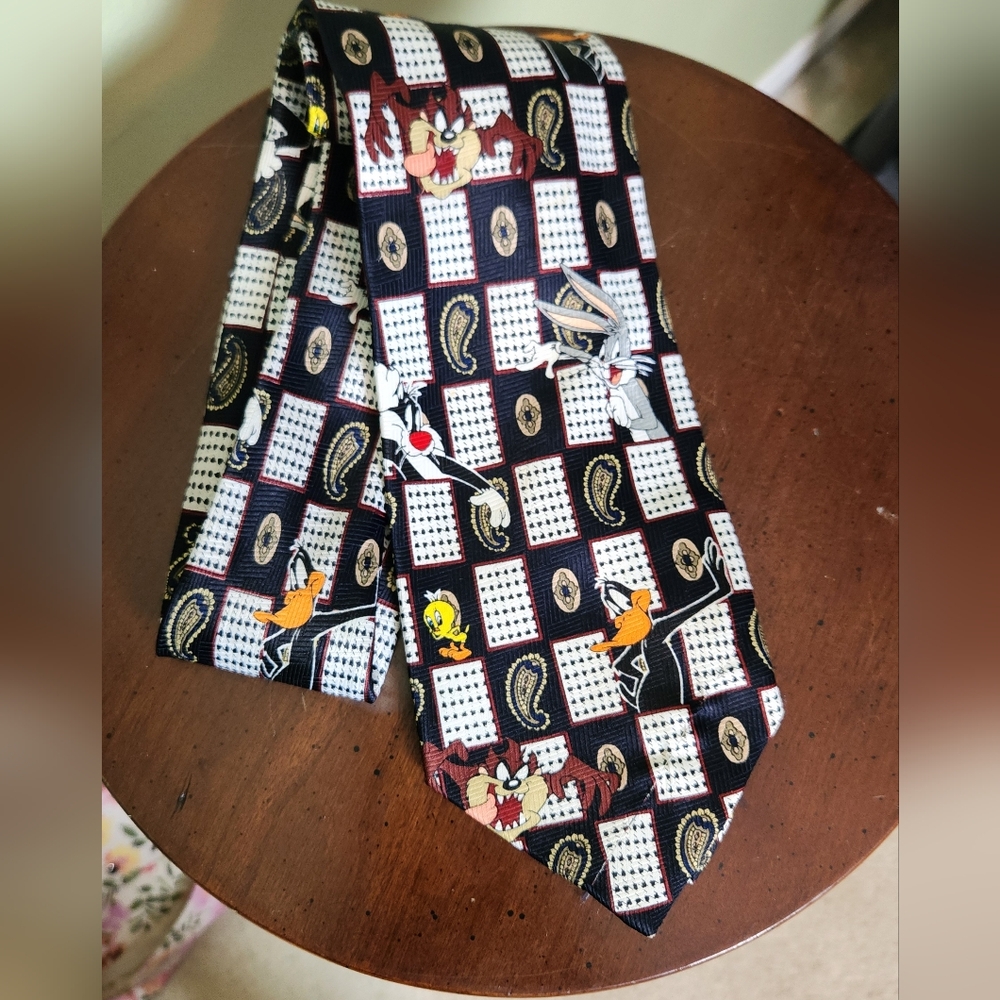 Looney Tunes Neck Tie